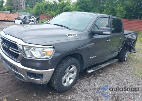 2020 Ram 1500 Big Horn 4X4 5'7 Box z USA, uszkodzony, nr VIN 1C6RRFFG6LN334942